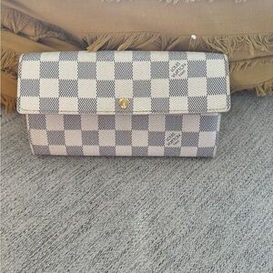 Louis Vuitton Wallet